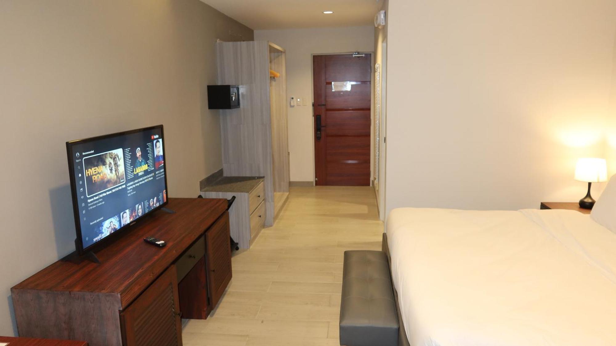 Centennial Inn Kawit Exterior foto